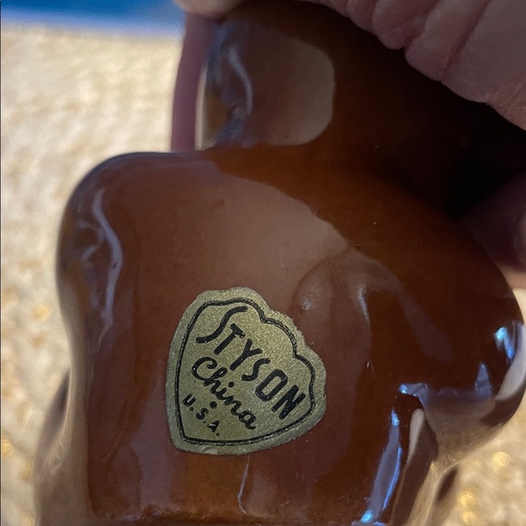 Styson Vintage Brown Ceramic Bear Figurine - Picture 2 of 6